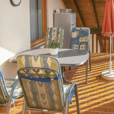 Nice In With Kitchen *